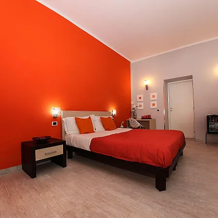 H Boutique 3* נאפולי