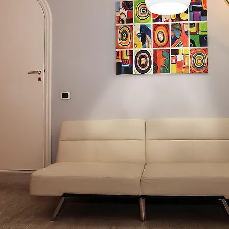 H Boutique מלון נאפולי