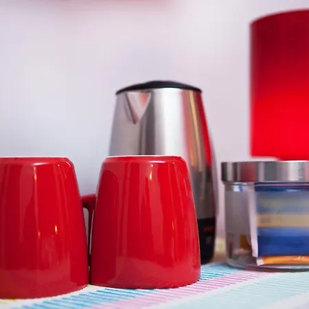 H Boutique 3* נאפולי