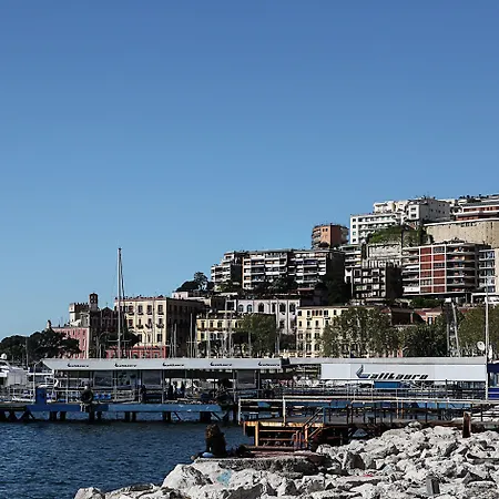 מלון H Boutique 3*