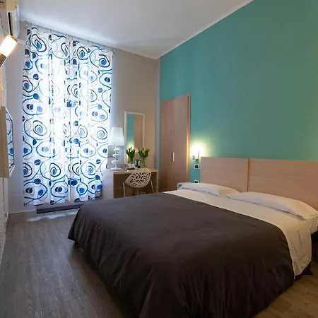 H Boutique Ξενοδοχείο 3*