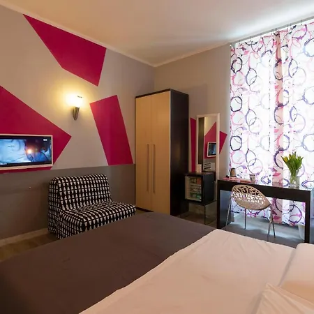 מלון H Boutique 3*