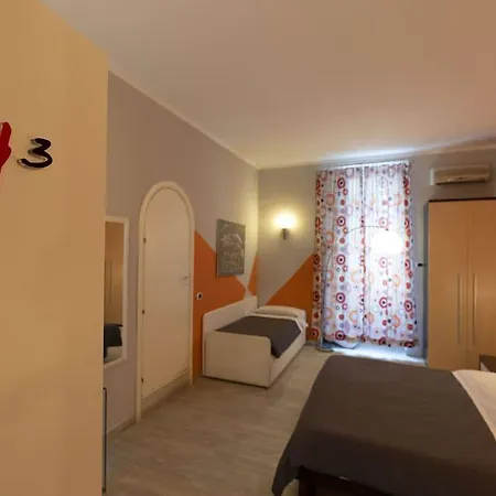 H Boutique 3*
